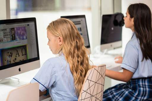 apple distinguished school